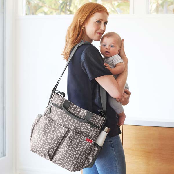 Skip hop duo signature sales diaper bag grey feather