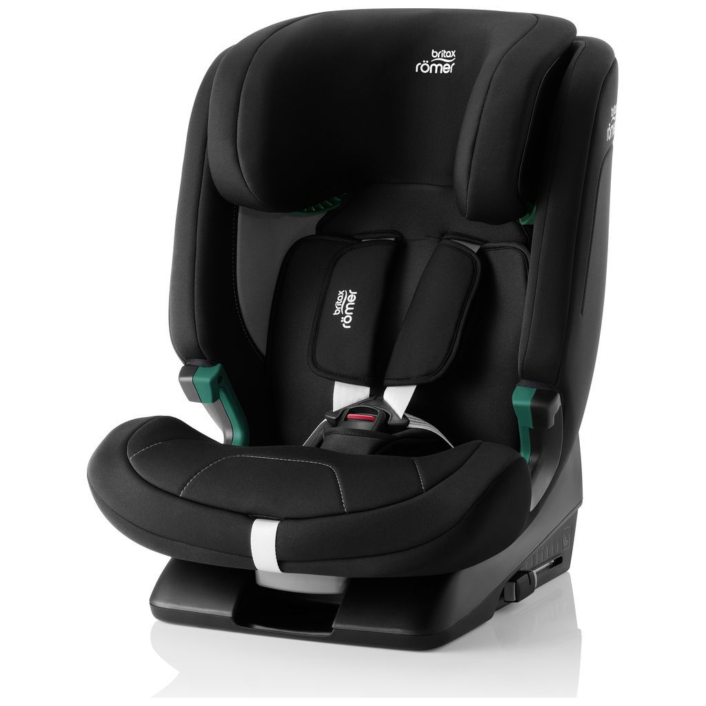 Britax 2025 romer width