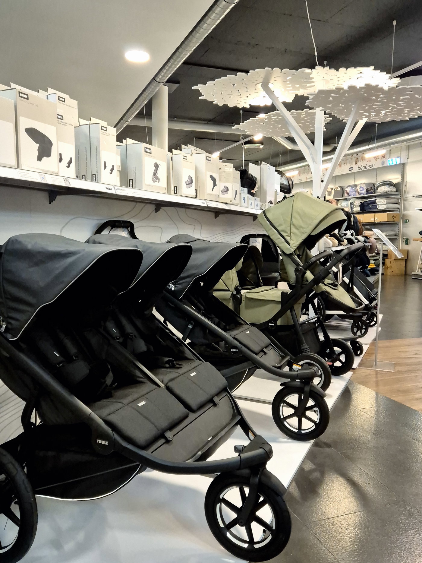 Autositze und Kinderwagen im 4mybaby Store Galgenen