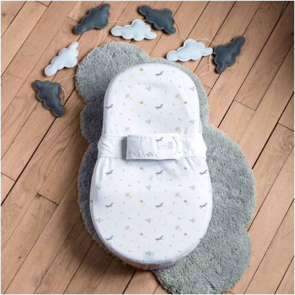 Beaba Cocoonababy Newborn Cocoon - Shop Now at 4mybaby