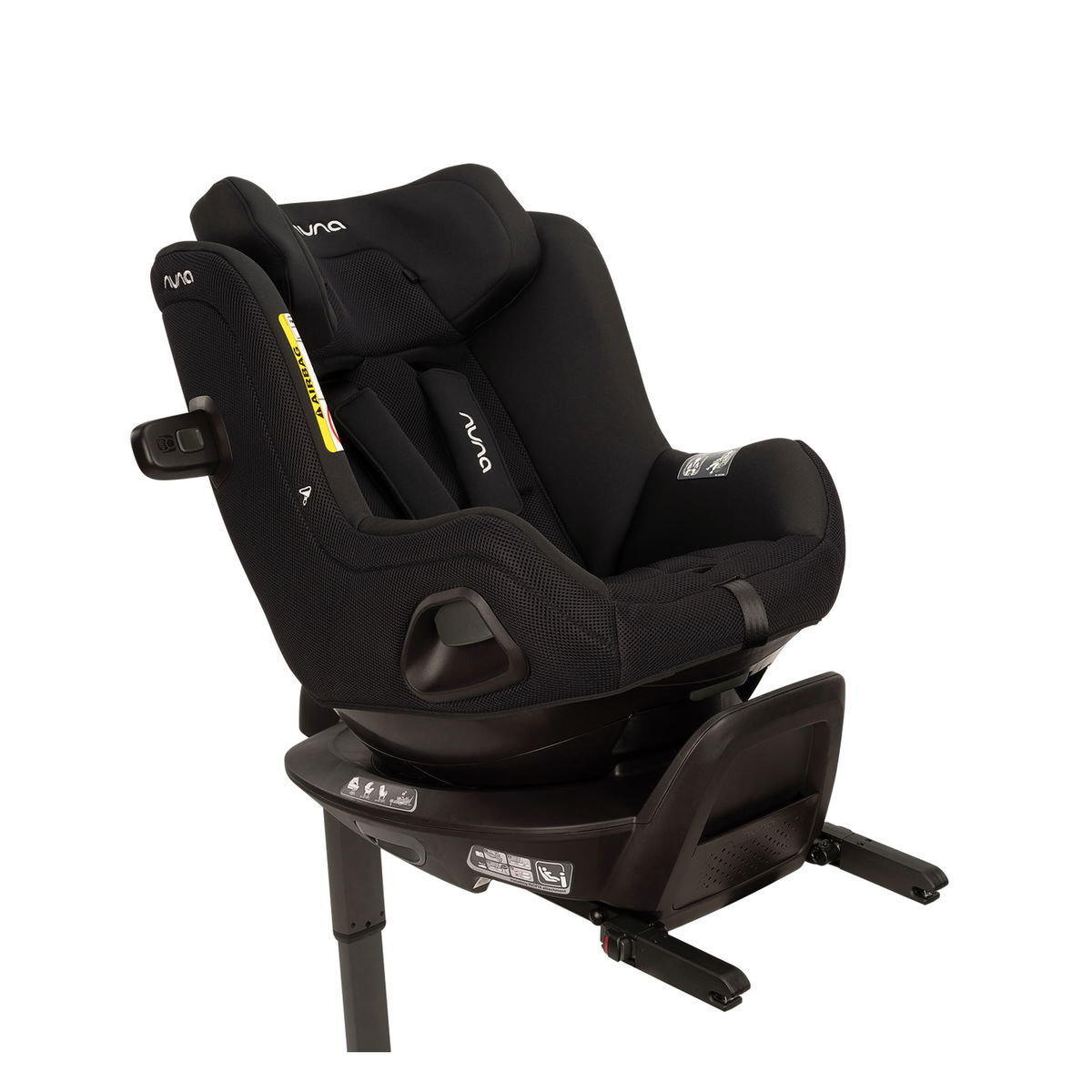 Schwarzer Autositz mit passgenauem Sommer Sitzbezug und Kopf