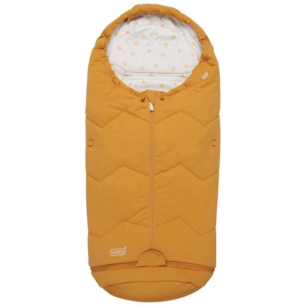 Voksi Sky Light Footmuff growing with you