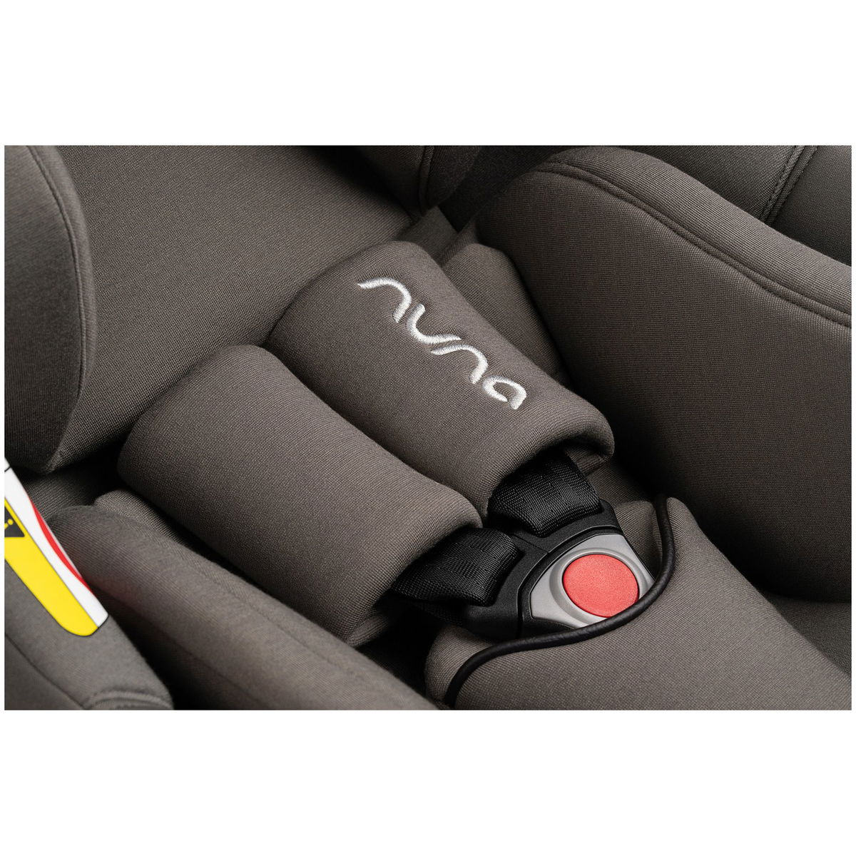 nuna PIPA urbn: Lightweight child seat with ISOFIX connectors
