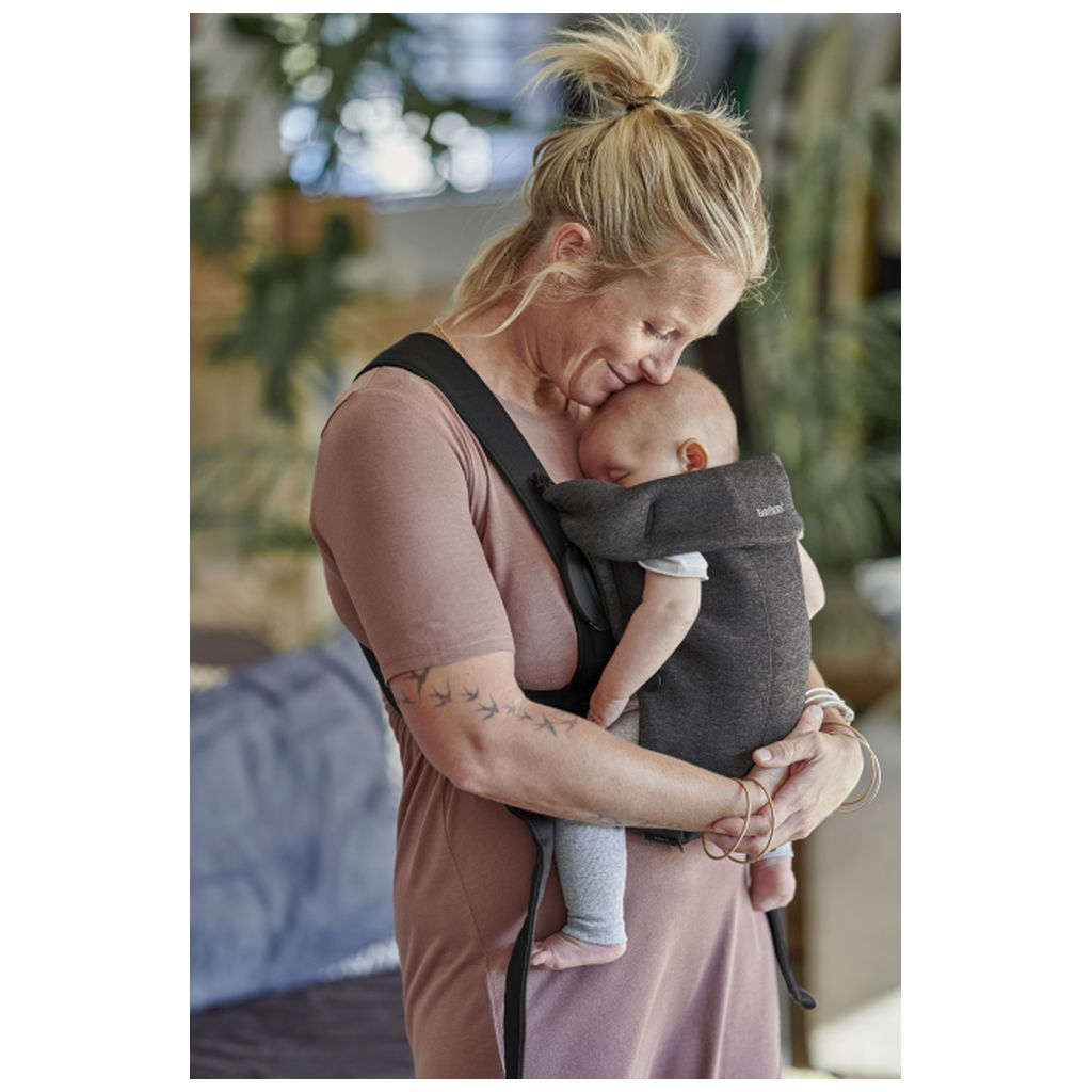 BabyBjörn Marsupio Mini Jersey 3D Per Neonati - Beige Chiaro, Morbido E Pratico - Foto 10