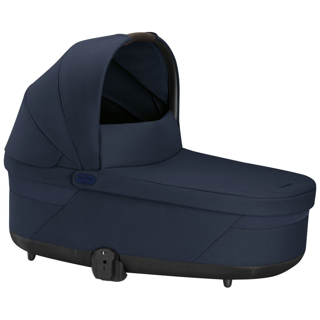 ocean blue navy blue