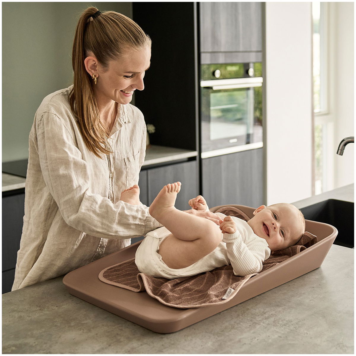 Leander Matty changing mat: comfort and style for nappy changing