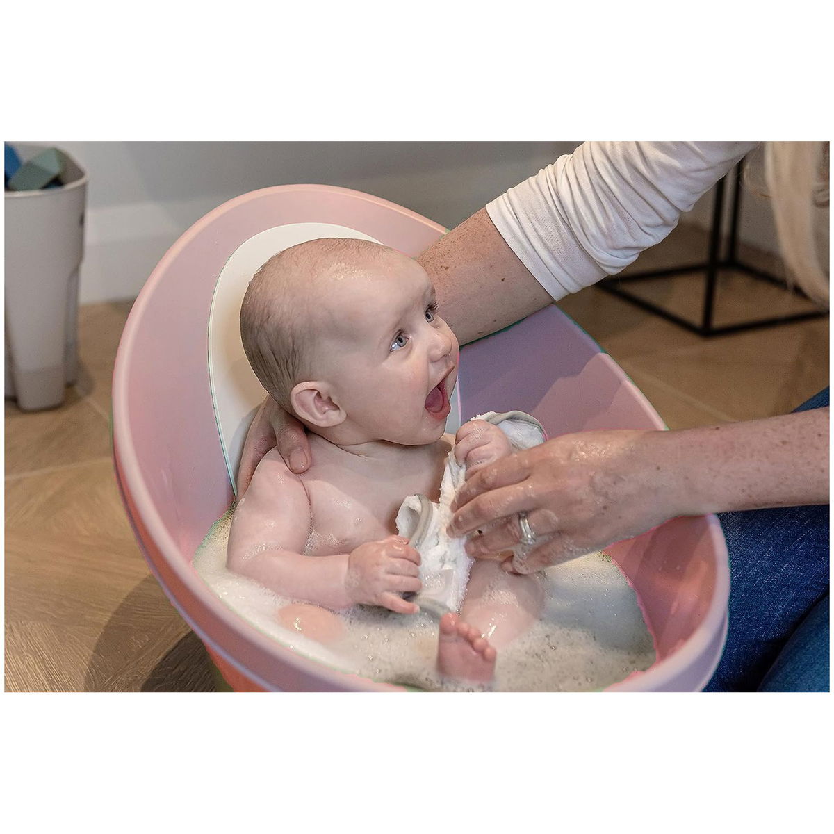 Shnuggle Bath Pink Shnuggle Baby Bath Built-in Newborn Support