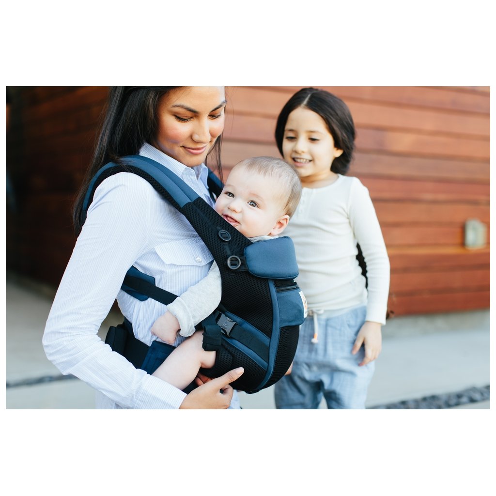 Ergobaby Carrier Adapt Cool Air Mesh The perfect companion for hot days