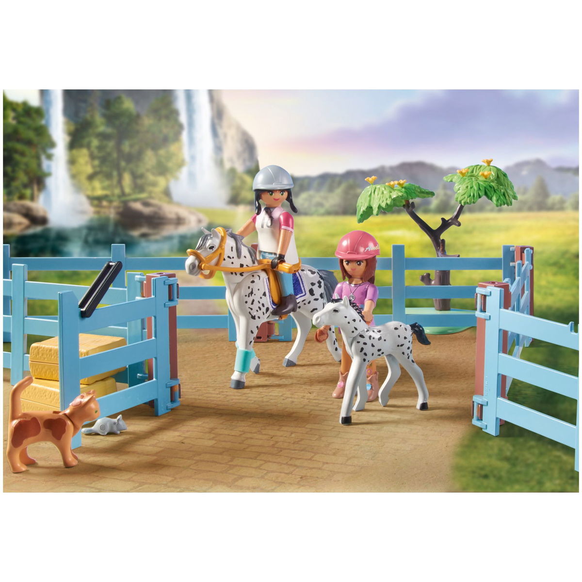 PLAYMOBIL Horses of Waterfall 71351: Discover the Waterfall Ranch
